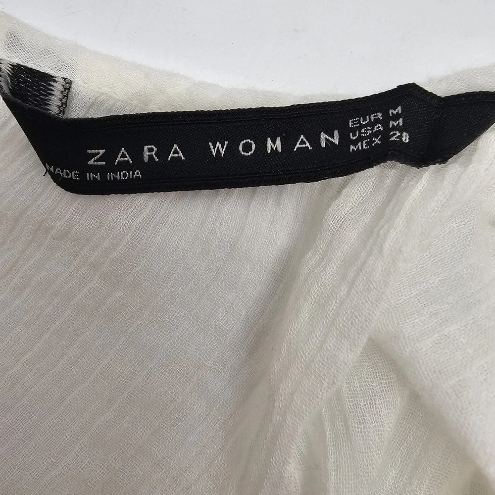 Zara Contrasting EMBROIDERY Knit Sheer Mesh Long Sleeve Blouse White Size Medium